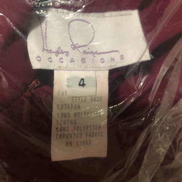 Hayley Paige Dresses (1 left) - Picture 7 of 7